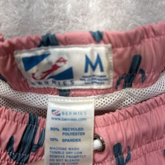 Bermies Swim Trunks Salmon  with all over Cactus print Sz Medium 5”inseam - Picture 3 of 8